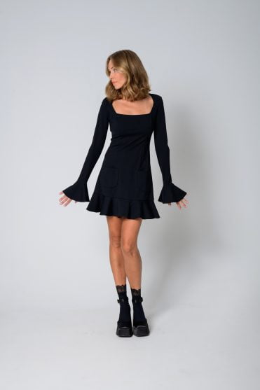 krótka czarna sukienka