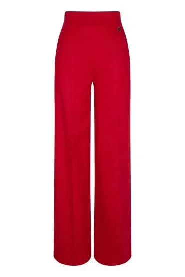 szerokie czerwone spodnie