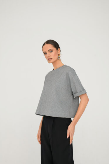 Krótki t-shirt oversize szary
