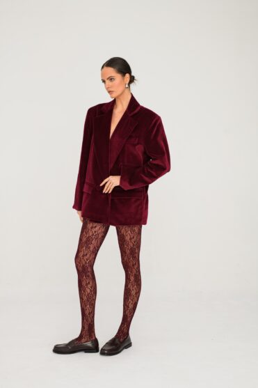 Bordowa marynarka damska na jesień