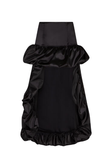 Czarne szorty z trenem