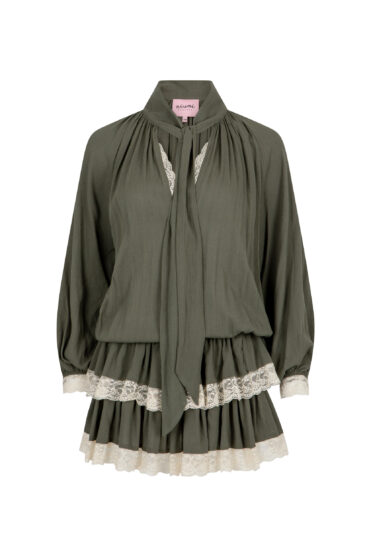 Sukienka z falbanami w kolorze khaki