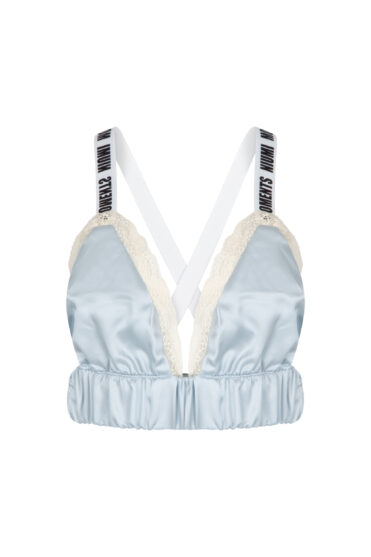 Satynowy top w niebieskim odcieniu