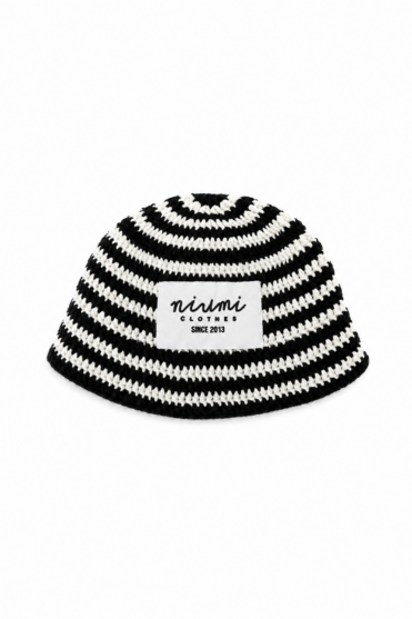 Kapelusz typu bucket zebra
