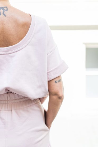 Bluza z krótkim rękawem w kolorze różowym