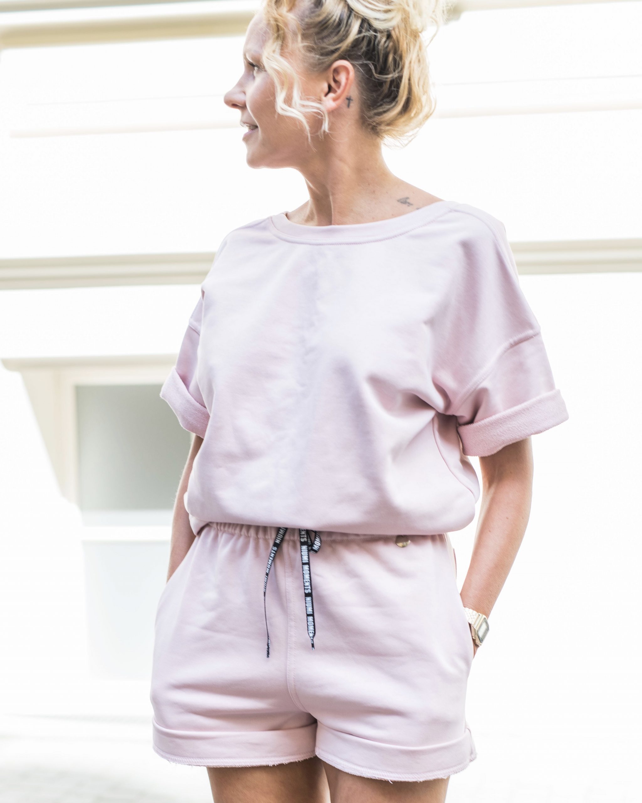 Bluza z krótkim rękawem w kolorze różowym