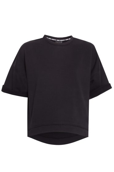 Czarna bluza oversize z krótkim rękawem